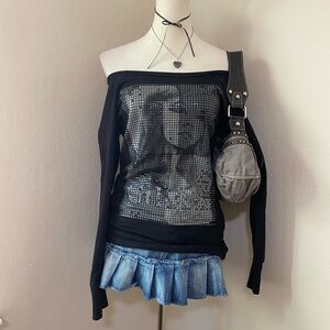 Guess Black Off-Shoulder Sweater